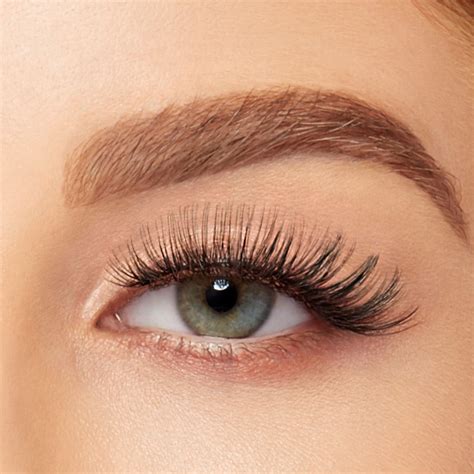 Say Goodbye to Clumpy Mascara: Try Ardell Gray Mafic Lashes Instead